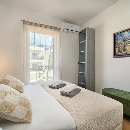 Onnela - Garden & Pool Apartman