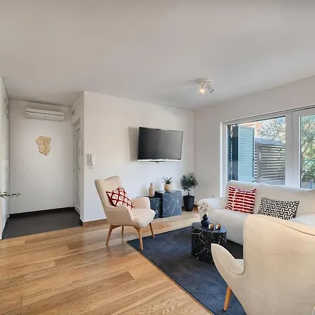 Apartman Onnela - Garden & Pool